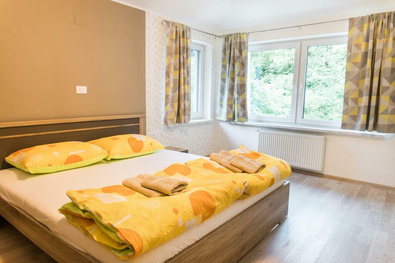 Guest House Rosi Tolmin Extérieur photo